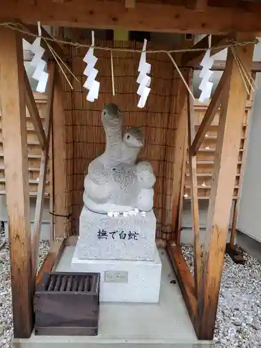 蛇窪神社の狛犬