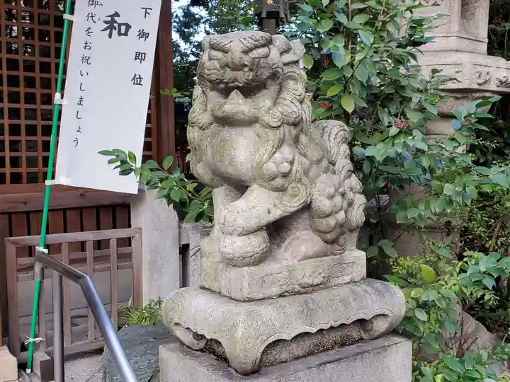 冨士浅間神社の狛犬