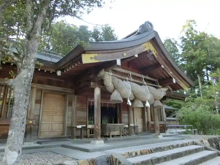 熊野大社の本殿・本堂