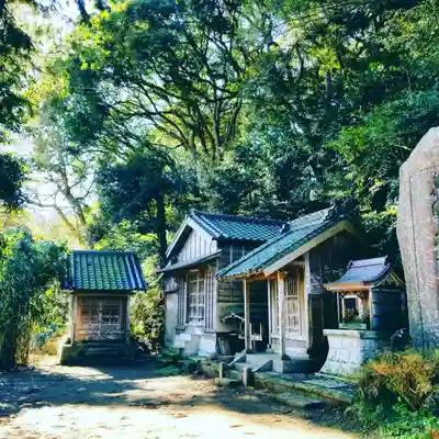 諏訪神社の末社・摂社