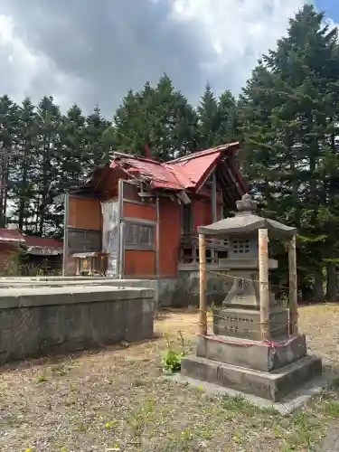 樺戸神社の{uncategorized: "未分類", other: "その他", undefined: "問題あり", building: "その他建物", grave: "お墓", sacred_gate: "鳥居", guardian: "狛犬", statue: "像", buddha: "仏像", history: "歴史", nature: "自然", garden: "庭園", animal: "動物", pagoda: "塔", temizu: "手水舎", mountain_gate: "山門・神門", sanctuary: "本殿・本堂", subordinate: "末社・摂社", art: "芸術", scenery: "景色", jizo: "地蔵", ema: "絵馬", goshuin: "御朱印", omikuji: "おみくじ", items: "授与品その他", amulet: "お守り", goshuincho: "御朱印帳", eats: "食事", festival: "お祭り", votive_dance: "神楽", shichigosan: "七五三参", wedding: "結婚式", experience: "体験その他", initially: "初詣", around: "周辺", anti_infection: "感染症対策"}
