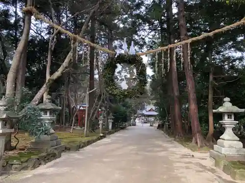 奥石神社の建物その他