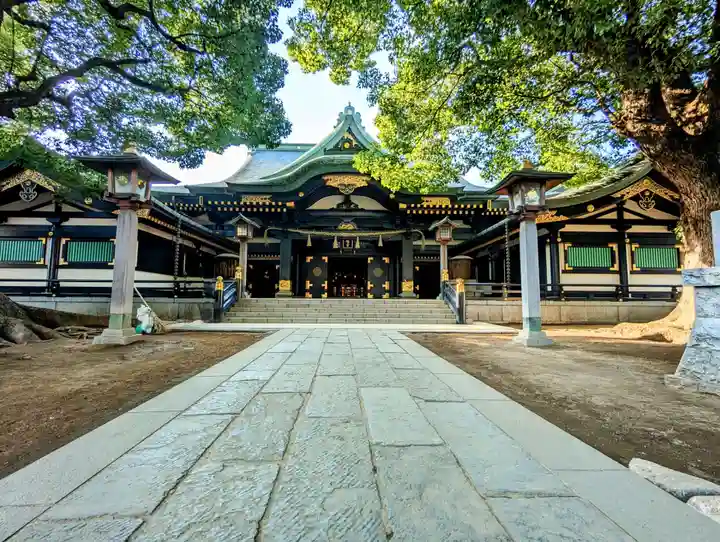 穴八幡宮の本殿・本堂