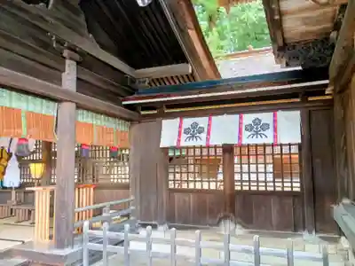 諏訪大社下社秋宮(長野県)