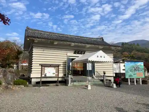 鶏足寺(滋賀県)