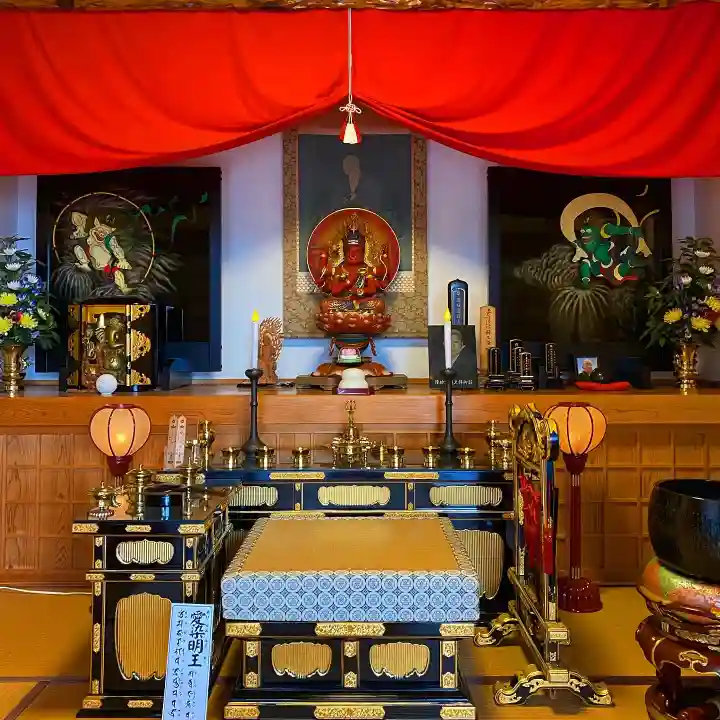 三毳不動尊の本殿・本堂