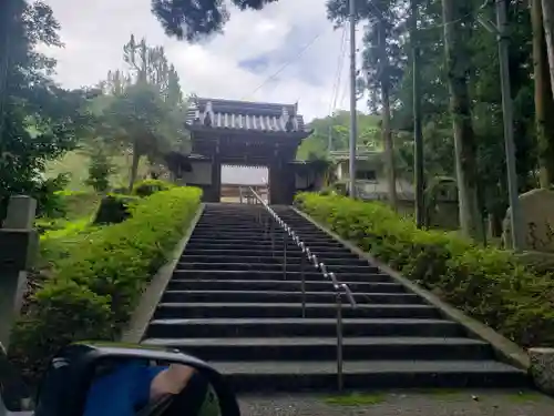 正福寺の山門