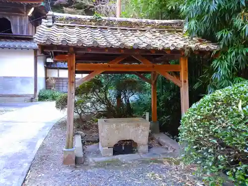 性海寺の手水舎