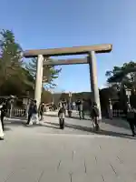 伊勢神宮内宮(皇大神宮)の{uncategorized: "未分類", other: "その他", undefined: "問題あり", building: "その他建物", grave: "お墓", sacred_gate: "鳥居", guardian: "狛犬", statue: "像", buddha: "仏像", history: "歴史", nature: "自然", garden: "庭園", animal: "動物", pagoda: "塔", temizu: "手水舎", mountain_gate: "山門・神門", sanctuary: "本殿・本堂", subordinate: "末社・摂社", art: "芸術", scenery: "景色", jizo: "地蔵", ema: "絵馬", goshuin: "御朱印", omikuji: "おみくじ", items: "授与品その他", amulet: "お守り", goshuincho: "御朱印帳", eats: "食事", festival: "お祭り", votive_dance: "神楽", shichigosan: "七五三参", wedding: "結婚式", experience: "体験その他", initially: "初詣", around: "周辺", anti_infection: "感染症対策"}