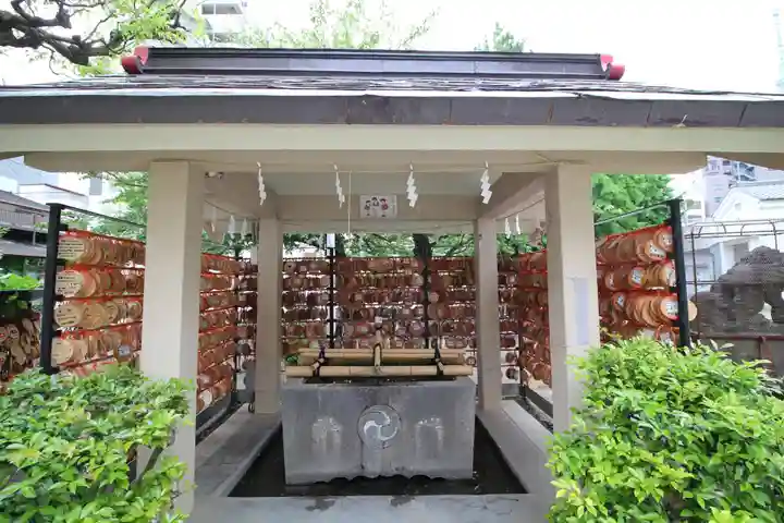 今戸神社の手水舎