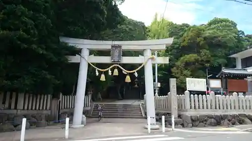 瑞丘八幡神社の鳥居