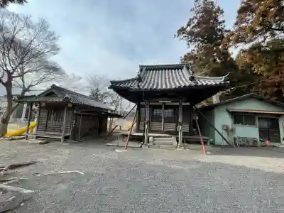 新城観音堂の{uncategorized: "未分類", other: "その他", undefined: "問題あり", building: "その他建物", grave: "お墓", sacred_gate: "鳥居", guardian: "狛犬", statue: "像", buddha: "仏像", history: "歴史", nature: "自然", garden: "庭園", animal: "動物", pagoda: "塔", temizu: "手水舎", mountain_gate: "山門・神門", sanctuary: "本殿・本堂", subordinate: "末社・摂社", art: "芸術", scenery: "景色", jizo: "地蔵", ema: "絵馬", goshuin: "御朱印", omikuji: "おみくじ", items: "授与品その他", amulet: "お守り", goshuincho: "御朱印帳", eats: "食事", festival: "お祭り", votive_dance: "神楽", shichigosan: "七五三参", wedding: "結婚式", experience: "体験その他", initially: "初詣", around: "周辺", anti_infection: "感染症対策"}