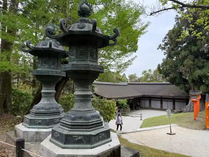 春日大社の{uncategorized: "未分類", other: "その他", undefined: "問題あり", building: "その他建物", grave: "お墓", sacred_gate: "鳥居", guardian: "狛犬", statue: "像", buddha: "仏像", history: "歴史", nature: "自然", garden: "庭園", animal: "動物", pagoda: "塔", temizu: "手水舎", mountain_gate: "山門・神門", sanctuary: "本殿・本堂", subordinate: "末社・摂社", art: "芸術", scenery: "景色", jizo: "地蔵", ema: "絵馬", goshuin: "御朱印", omikuji: "おみくじ", items: "授与品その他", amulet: "お守り", goshuincho: "御朱印帳", eats: "食事", festival: "お祭り", votive_dance: "神楽", shichigosan: "七五三参", wedding: "結婚式", experience: "体験その他", initially: "初詣", around: "周辺", anti_infection: "感染症対策"}
