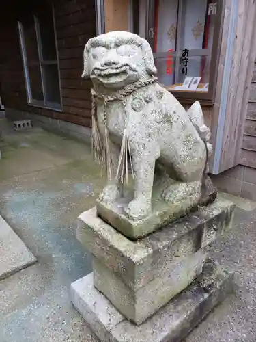 本宮八幡神社の狛犬