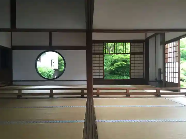 源光庵の本殿・本堂