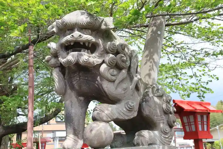 神炊館神社 ⁂奥州須賀川総鎮守⁂の狛犬