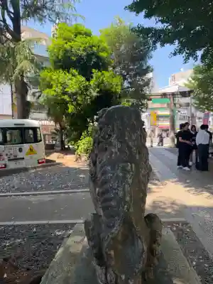 鳩森八幡神社の{uncategorized: "未分類", other: "その他", undefined: "問題あり", building: "その他建物", grave: "お墓", sacred_gate: "鳥居", guardian: "狛犬", statue: "像", buddha: "仏像", history: "歴史", nature: "自然", garden: "庭園", animal: "動物", pagoda: "塔", temizu: "手水舎", mountain_gate: "山門・神門", sanctuary: "本殿・本堂", subordinate: "末社・摂社", art: "芸術", scenery: "景色", jizo: "地蔵", ema: "絵馬", goshuin: "御朱印", omikuji: "おみくじ", items: "授与品その他", amulet: "お守り", goshuincho: "御朱印帳", eats: "食事", festival: "お祭り", votive_dance: "神楽", shichigosan: "七五三参", wedding: "結婚式", experience: "体験その他", initially: "初詣", around: "周辺", anti_infection: "感染症対策"}