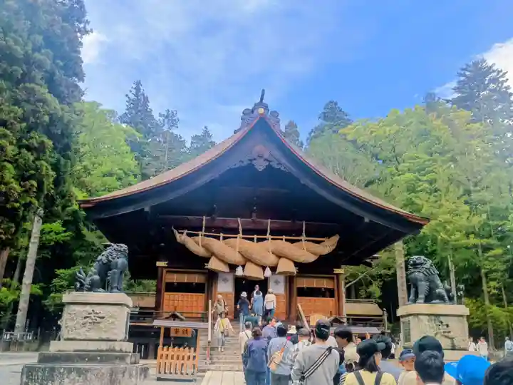諏訪大社下社秋宮(長野県)