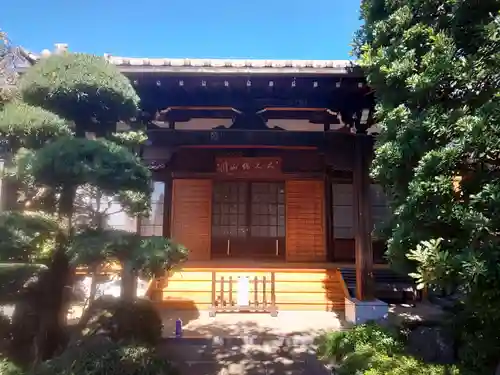 永福寺の本殿・本堂