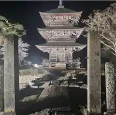 安久津八幡神社の塔