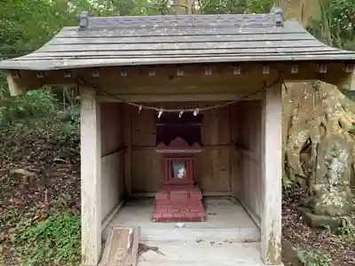 音羽稲荷大明神の末社・摂社