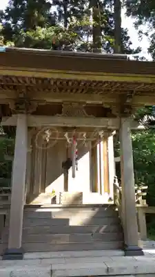 出羽神社(出羽三山神社)~三神合祭殿~の末社・摂社