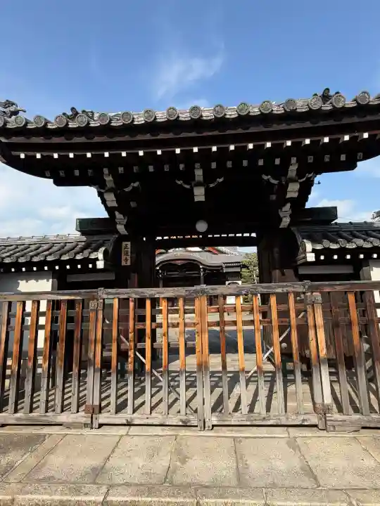 正運寺の{uncategorized: "未分類", other: "その他", undefined: "問題あり", building: "その他建物", grave: "お墓", sacred_gate: "鳥居", guardian: "狛犬", statue: "像", buddha: "仏像", history: "歴史", nature: "自然", garden: "庭園", animal: "動物", pagoda: "塔", temizu: "手水舎", mountain_gate: "山門・神門", sanctuary: "本殿・本堂", subordinate: "末社・摂社", art: "芸術", scenery: "景色", jizo: "地蔵", ema: "絵馬", goshuin: "御朱印", omikuji: "おみくじ", items: "授与品その他", amulet: "お守り", goshuincho: "御朱印帳", eats: "食事", festival: "お祭り", votive_dance: "神楽", shichigosan: "七五三参", wedding: "結婚式", experience: "体験その他", initially: "初詣", around: "周辺", anti_infection: "感染症対策"}