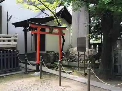 榊神社の末社・摂社