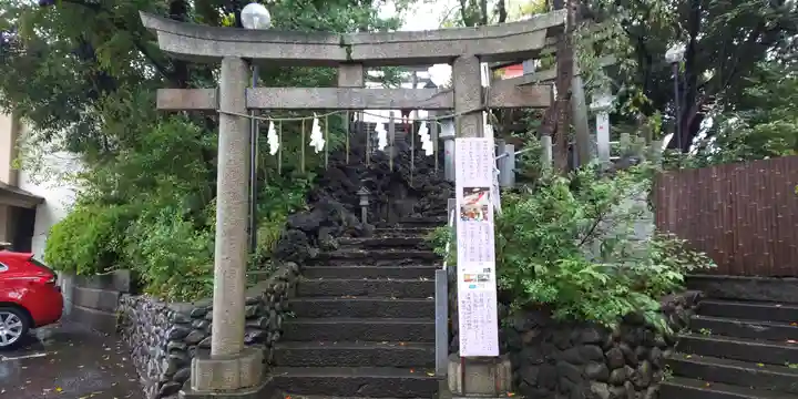 多摩川浅間神社の鳥居