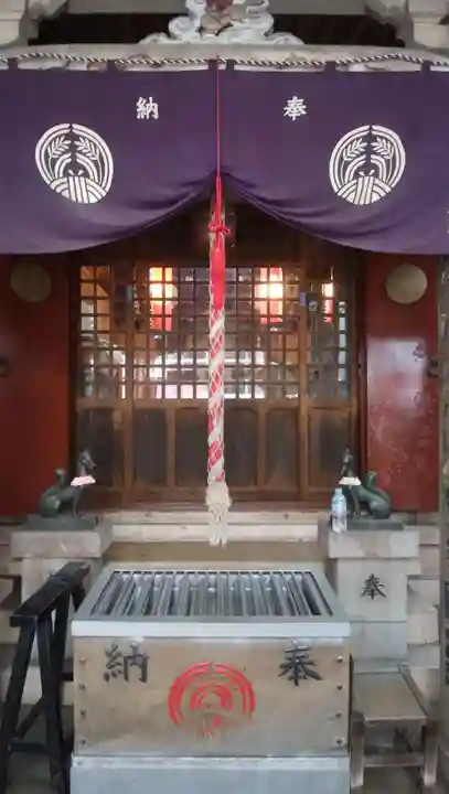 宝珠稲荷神社の本殿・本堂