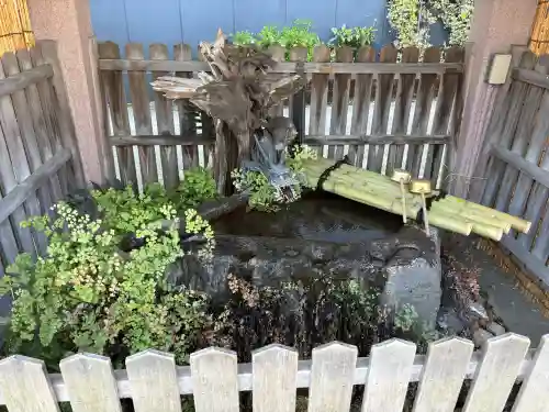 日枝大神社の{uncategorized: "未分類", other: "その他", undefined: "問題あり", building: "その他建物", grave: "お墓", sacred_gate: "鳥居", guardian: "狛犬", statue: "像", buddha: "仏像", history: "歴史", nature: "自然", garden: "庭園", animal: "動物", pagoda: "塔", temizu: "手水舎", mountain_gate: "山門・神門", sanctuary: "本殿・本堂", subordinate: "末社・摂社", art: "芸術", scenery: "景色", jizo: "地蔵", ema: "絵馬", goshuin: "御朱印", omikuji: "おみくじ", items: "授与品その他", amulet: "お守り", goshuincho: "御朱印帳", eats: "食事", festival: "お祭り", votive_dance: "神楽", shichigosan: "七五三参", wedding: "結婚式", experience: "体験その他", initially: "初詣", around: "周辺", anti_infection: "感染症対策"}