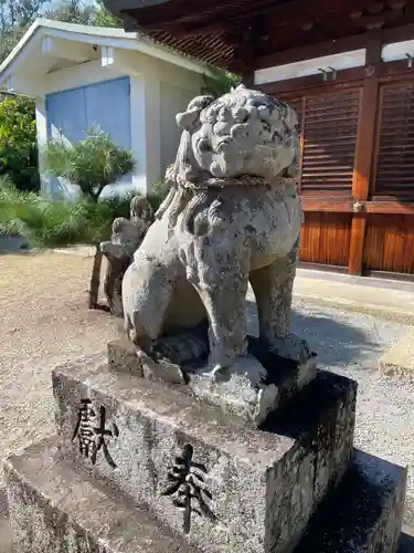 青龍神社の狛犬