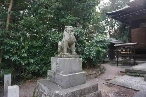 忍　諏訪神社・東照宮　の狛犬