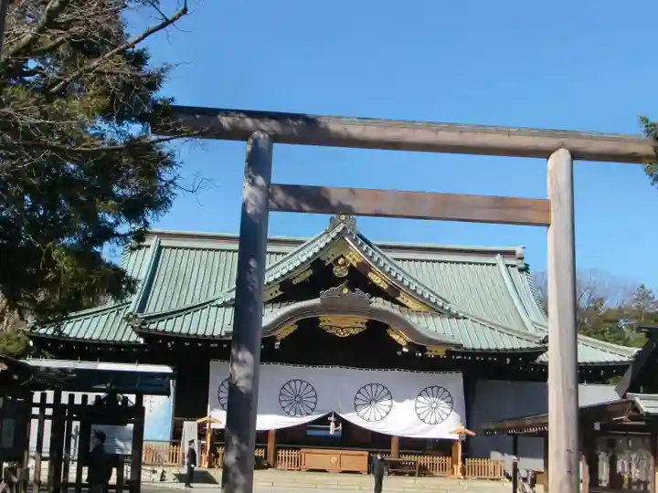 靖國神社の鳥居