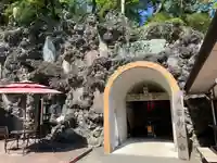 洞窟観音・徳明園・山徳記念館のその他建物