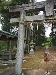 鴨部神社の鳥居