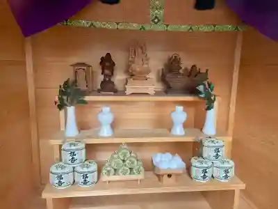 大林寺の{uncategorized: "未分類", other: "その他", undefined: "問題あり", building: "その他建物", grave: "お墓", sacred_gate: "鳥居", guardian: "狛犬", statue: "像", buddha: "仏像", history: "歴史", nature: "自然", garden: "庭園", animal: "動物", pagoda: "塔", temizu: "手水舎", mountain_gate: "山門・神門", sanctuary: "本殿・本堂", subordinate: "末社・摂社", art: "芸術", scenery: "景色", jizo: "地蔵", ema: "絵馬", goshuin: "御朱印", omikuji: "おみくじ", items: "授与品その他", amulet: "お守り", goshuincho: "御朱印帳", eats: "食事", festival: "お祭り", votive_dance: "神楽", shichigosan: "七五三参", wedding: "結婚式", experience: "体験その他", initially: "初詣", around: "周辺", anti_infection: "感染症対策"}