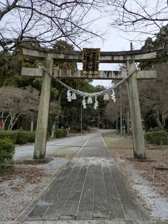 湯谷神社の{uncategorized: "未分類", other: "その他", undefined: "問題あり", building: "その他建物", grave: "お墓", sacred_gate: "鳥居", guardian: "狛犬", statue: "像", buddha: "仏像", history: "歴史", nature: "自然", garden: "庭園", animal: "動物", pagoda: "塔", temizu: "手水舎", mountain_gate: "山門・神門", sanctuary: "本殿・本堂", subordinate: "末社・摂社", art: "芸術", scenery: "景色", jizo: "地蔵", ema: "絵馬", goshuin: "御朱印", omikuji: "おみくじ", items: "授与品その他", amulet: "お守り", goshuincho: "御朱印帳", eats: "食事", festival: "お祭り", votive_dance: "神楽", shichigosan: "七五三参", wedding: "結婚式", experience: "体験その他", initially: "初詣", around: "周辺", anti_infection: "感染症対策"}