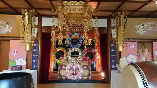 長善寺の本殿・本堂