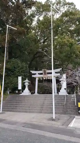 事任八幡宮の鳥居