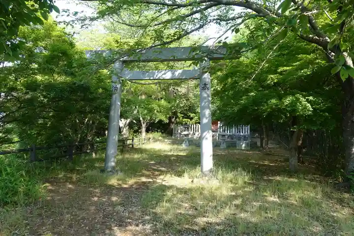 燕神社の鳥居