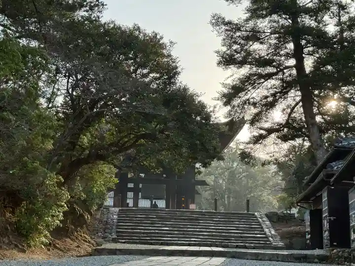 東大寺の{uncategorized: "未分類", other: "その他", undefined: "問題あり", building: "その他建物", grave: "お墓", sacred_gate: "鳥居", guardian: "狛犬", statue: "像", buddha: "仏像", history: "歴史", nature: "自然", garden: "庭園", animal: "動物", pagoda: "塔", temizu: "手水舎", mountain_gate: "山門・神門", sanctuary: "本殿・本堂", subordinate: "末社・摂社", art: "芸術", scenery: "景色", jizo: "地蔵", ema: "絵馬", goshuin: "御朱印", omikuji: "おみくじ", items: "授与品その他", amulet: "お守り", goshuincho: "御朱印帳", eats: "食事", festival: "お祭り", votive_dance: "神楽", shichigosan: "七五三参", wedding: "結婚式", experience: "体験その他", initially: "初詣", around: "周辺", anti_infection: "感染症対策"}
