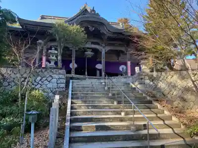 成相寺の{uncategorized: "未分類", other: "その他", undefined: "問題あり", building: "その他建物", grave: "お墓", sacred_gate: "鳥居", guardian: "狛犬", statue: "像", buddha: "仏像", history: "歴史", nature: "自然", garden: "庭園", animal: "動物", pagoda: "塔", temizu: "手水舎", mountain_gate: "山門・神門", sanctuary: "本殿・本堂", subordinate: "末社・摂社", art: "芸術", scenery: "景色", jizo: "地蔵", ema: "絵馬", goshuin: "御朱印", omikuji: "おみくじ", items: "授与品その他", amulet: "お守り", goshuincho: "御朱印帳", eats: "食事", festival: "お祭り", votive_dance: "神楽", shichigosan: "七五三参", wedding: "結婚式", experience: "体験その他", initially: "初詣", around: "周辺", anti_infection: "感染症対策"}