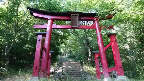 馬脊神社　東之宮(長野県)