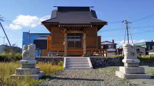 岬神社の本殿