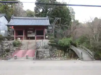 如願寺の山門・神門