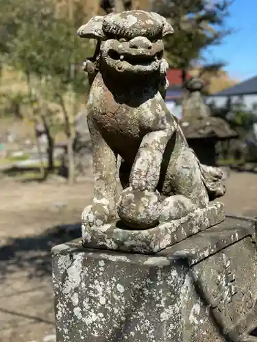 御霊神社の狛犬