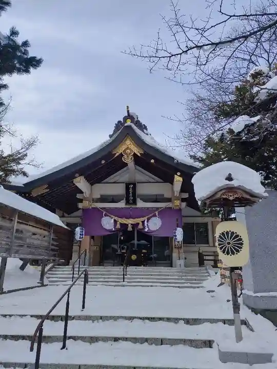 彌彦神社 (伊夜日子神社)の本殿・本堂