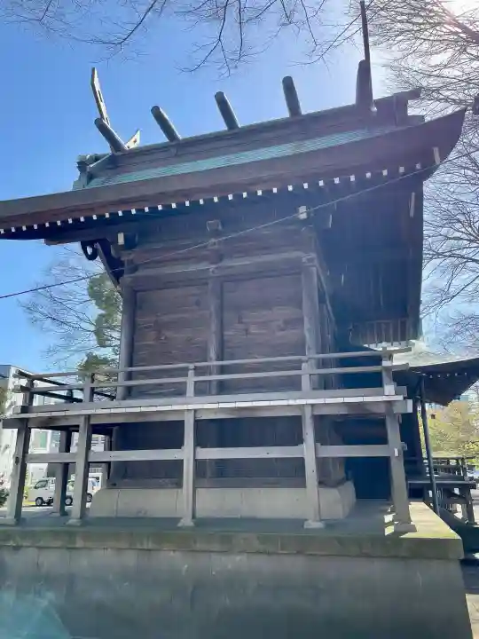 八幡神社の{uncategorized: "未分類", other: "その他", undefined: "問題あり", building: "その他建物", grave: "お墓", sacred_gate: "鳥居", guardian: "狛犬", statue: "像", buddha: "仏像", history: "歴史", nature: "自然", garden: "庭園", animal: "動物", pagoda: "塔", temizu: "手水舎", mountain_gate: "山門・神門", sanctuary: "本殿・本堂", subordinate: "末社・摂社", art: "芸術", scenery: "景色", jizo: "地蔵", ema: "絵馬", goshuin: "御朱印", omikuji: "おみくじ", items: "授与品その他", amulet: "お守り", goshuincho: "御朱印帳", eats: "食事", festival: "お祭り", votive_dance: "神楽", shichigosan: "七五三参", wedding: "結婚式", experience: "体験その他", initially: "初詣", around: "周辺", anti_infection: "感染症対策"}