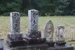 山神社の建物その他